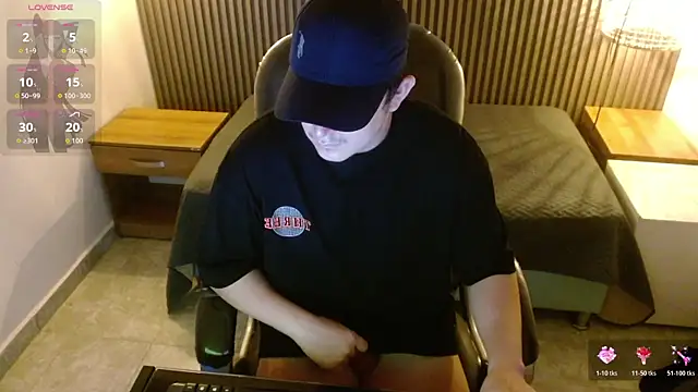 Snapshot of Lancelot_19 chatting on 23, 10, 2025 Lancelot 19 online show from 23, 10, 2025