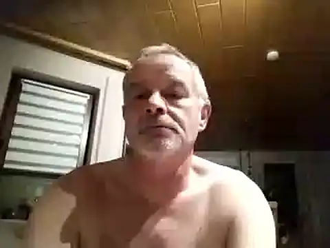 Snapshot of Hoodle-Doodle chatting on 28, 11, 2025 Hoodle-Doodle online show from 28, 11, 2025