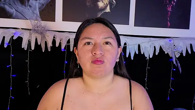 Snapshot of BellaRoux1 chatting on 20, 12, 2025 BellaRoux1 online show from 20, 12, 2025