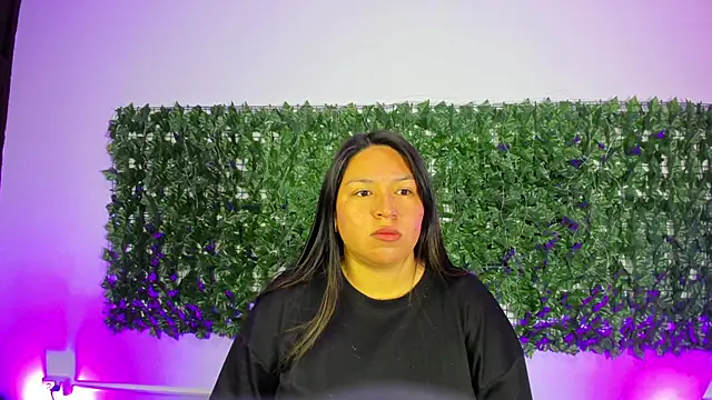 Snapshot of BellaRoux1 chatting on 20, 2, 2026 BellaRoux1 online show from 20, 2, 2026