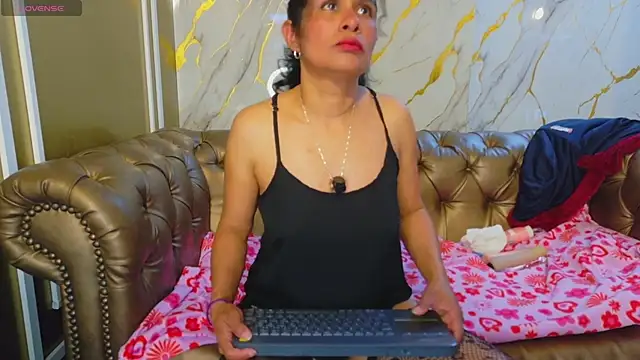 Vanessa 7  online show from 23, 2, 2026