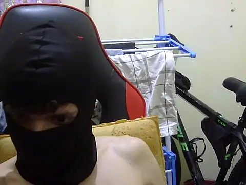 LustyLepus online show from 2, 4, 2026