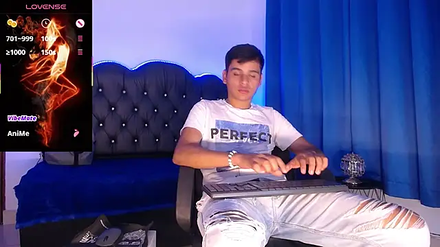 Charlie Cock  online show from 23, 11, 2025