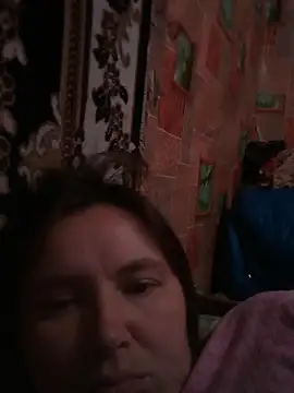 Snapshot of Romashka33011 chatting on 1, 11, 2025 Romashka33011 online show from 1, 11, 2025