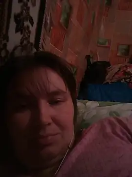 Snapshot of Romashka33011 chatting on 2, 11, 2025 Romashka33011 online show from 2, 11, 2025