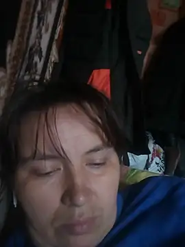 Snapshot of Romashka33011 chatting on 14, 11, 2025 Romashka33011 online show from 14, 11, 2025