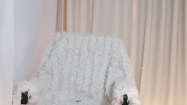 Vessi-babe online show from 14, 12, 2025