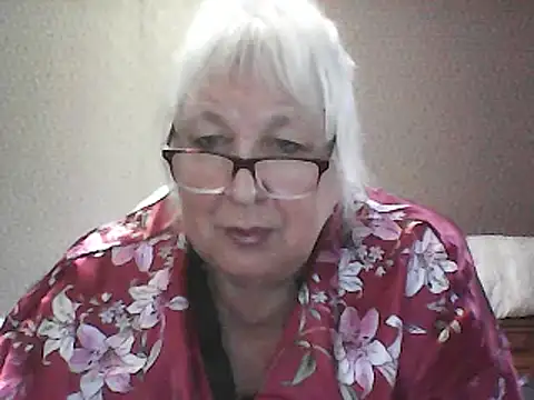 Alexia64231 online show from 9, 9, 2025