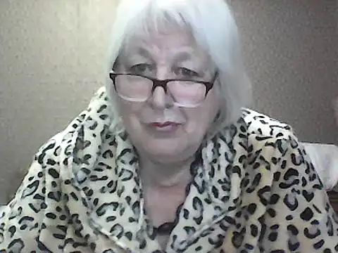 Alexia64231 online show from 12, 9, 2025