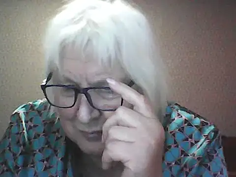 Alexia64231 online show from 8, 10, 2025