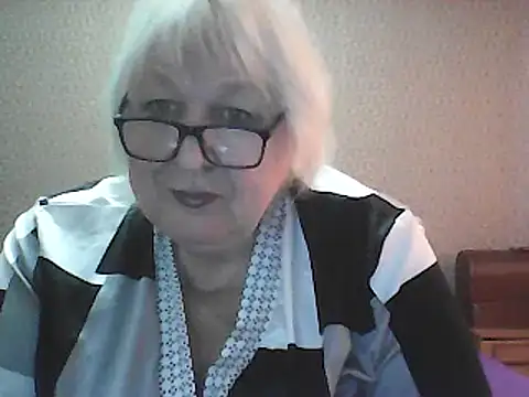 Alexia64231 online show from 12, 10, 2025