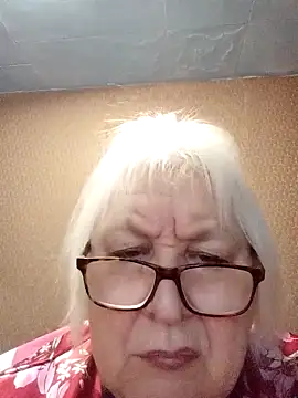 Alexia64231 online show from 28, 11, 2025