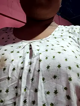 Snapshot of Bhabi-Hot0 chatting on 4, 10, 2025 Bhabi-Hot0 online show from 4, 10, 2025