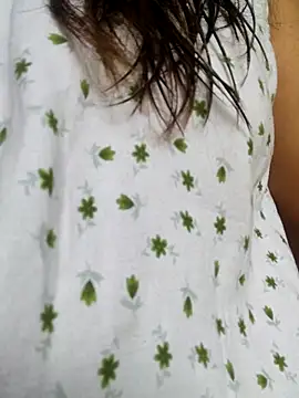 Snapshot of Bhabi-Hot0 chatting on 21, 11, 2025 Bhabi-Hot0 online show from 21, 11, 2025