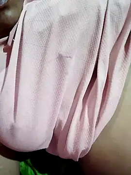 Snapshot of Bhabi-Hot0 chatting on 22, 11, 2025 Bhabi-Hot0 online show from 22, 11, 2025