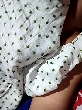 Snapshot of Bhabi-Hot0 chatting on 23, 11, 2025 Bhabi-Hot0 online show from 23, 11, 2025