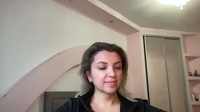 Snapshot of Beautysoul_ chatting on 22, 10, 2025 Beautysoul online show from 22, 10, 2025