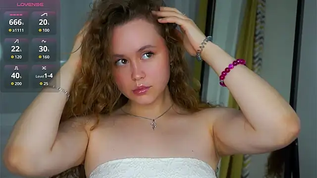 Snapshot of SusannaScholler chatting on 16, 10, 2025 SusannaScholler online show from 16, 10, 2025