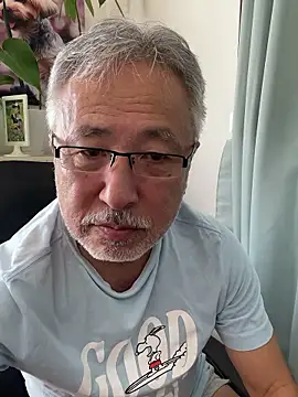 Snapshot of gholly2007 chatting on 26, 9, 2025 gholly2007 online show from 26, 9, 2025