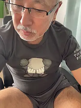 Snapshot of gholly2007 chatting on 30, 9, 2025 gholly2007 online show from 30, 9, 2025