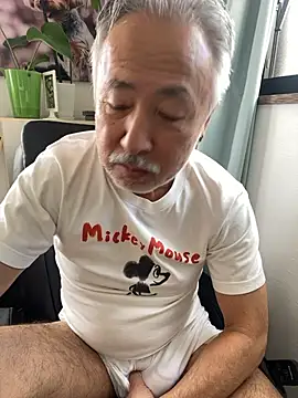 Snapshot of gholly2007 chatting on 6, 10, 2025 gholly2007 online show from 6, 10, 2025