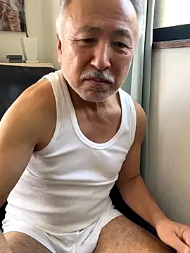 Snapshot of gholly2007 chatting on 8, 10, 2025 gholly2007 online show from 8, 10, 2025