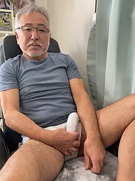 Snapshot of gholly2007 chatting on 10, 10, 2025 gholly2007 online show from 10, 10, 2025