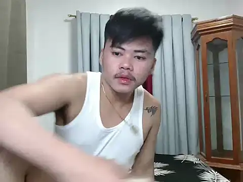 hot emman online show from 2, 10, 2025