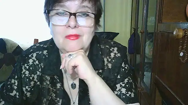 VeronicaGold511 online show from 2, 4, 2026