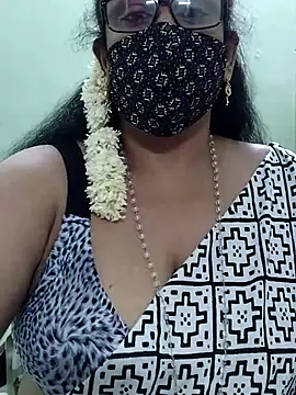 sweet-lotus online show from 12, 9, 2025