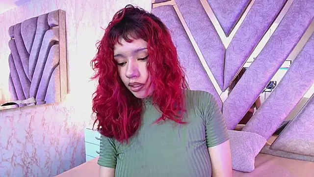 Snapshot of redd_pandaa chatting on 17, 1, 2026 redd pandaa online show from 17, 1, 2026