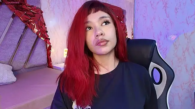 Snapshot of redd_pandaa chatting on 25, 2, 2026 redd pandaa online show from 25, 2, 2026