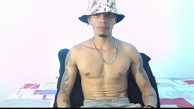 Daniel laverde online show from 7, 10, 2025