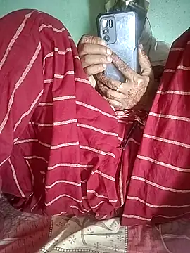 Hotty-Monaa online show from 17, 10, 2025