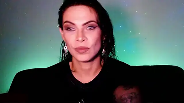 Snapshot of Veronnaink chatting on 21, 5, 2026 Veronnaink online show from 21, 5, 2026