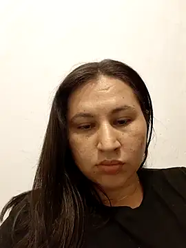 victoriadaniela online show from 16, 4, 2026