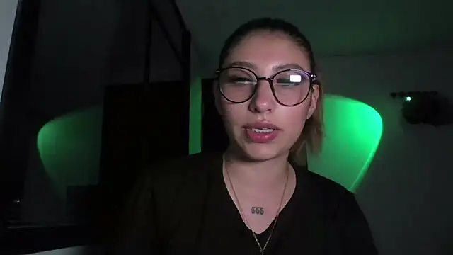 AriaBliss- online show from 11, 11, 2025