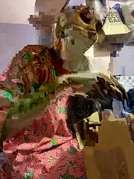 Snapshot of Sandhya_77 chatting on 8, 7, 2026 Sandhya 77 online show from 8, 7, 2026