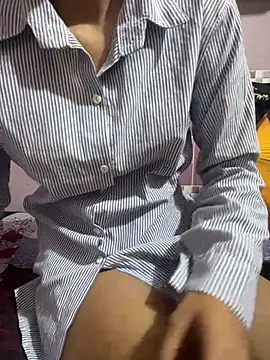 Snapshot of Sandhya_77 chatting on 12, 7, 2026 Sandhya 77 online show from 12, 7, 2026