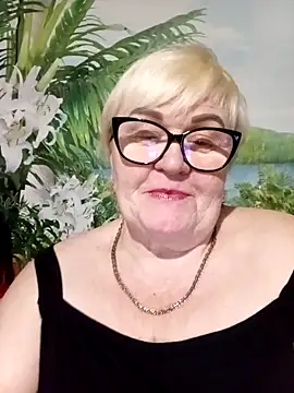 VioletSweet5566 online show from 20, 4, 2026