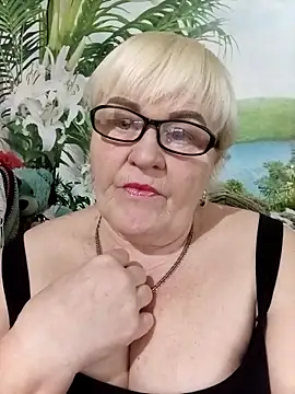 Snapshot of VioletSweet5566 chatting on 4, 5, 2026 VioletSweet5566 online show from 4, 5, 2026
