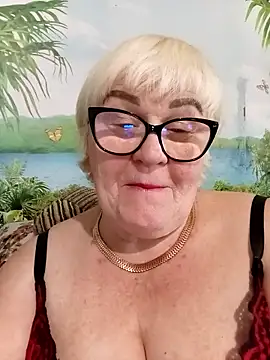 Snapshot of VioletSweet5566 chatting on 13, 5, 2026 VioletSweet5566 online show from 13, 5, 2026