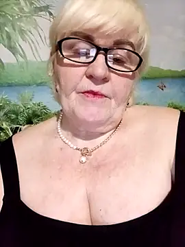 Snapshot of VioletSweet5566 chatting on 29, 5, 2026 VioletSweet5566 online show from 29, 5, 2026