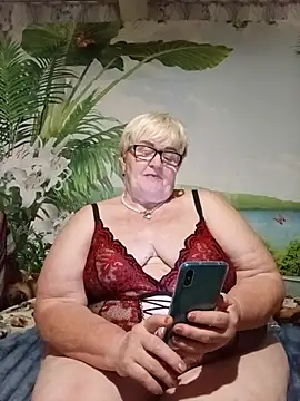 VioletSweet5566 online show from 28, 7, 2026