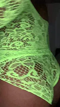 Snapshot of _foreigntitts chatting on 29, 11, 2025 foreigntitts online show from 29, 11, 2025