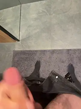 cumshot foryou online show from 5, 4, 2026