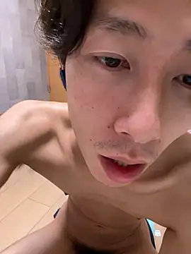 Snapshot of juri20cm chatting on 25, 9, 2025 juri20cm online show from 25, 9, 2025