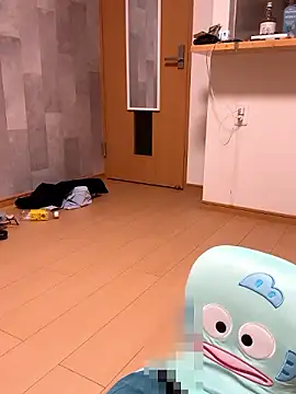 Snapshot of juri20cm chatting on 1, 10, 2025 juri20cm online show from 1, 10, 2025