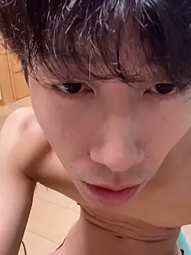 Snapshot of juri20cm chatting on 14, 10, 2025 juri20cm online show from 14, 10, 2025