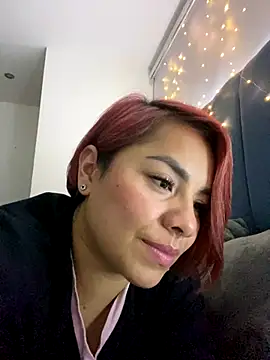Snapshot of alejandra_prk26 chatting on 18, 12, 2025 alejandra prk26 online show from 18, 12, 2025